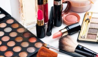 Как отличить подделку от оригинала? Правильно выбираем косметику